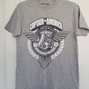 Captain America T-shirt